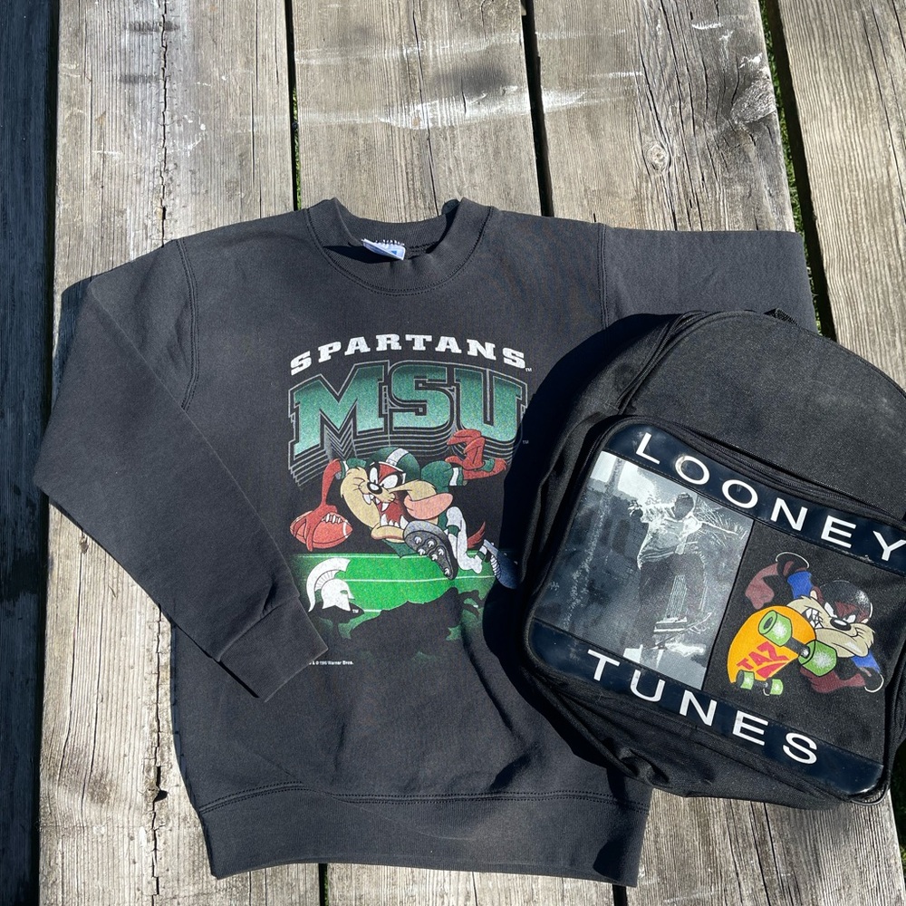 Black MSU x Looney Toones 1996 Spartans Sweater - Picture 8 of 10